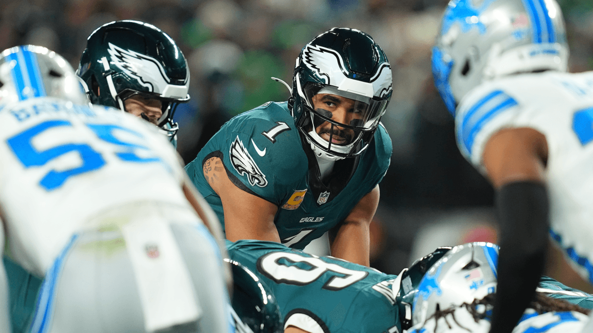 American NFL Keeps Controversial 'Tush Push' Play Alive